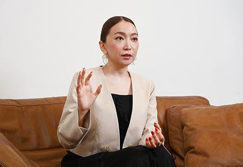 加藤茶さんの妻　綾菜さん、介護職員初任者研修の資格を取得していた　末期がんの義理の妹を看病　最期の言葉に介護の現実…
